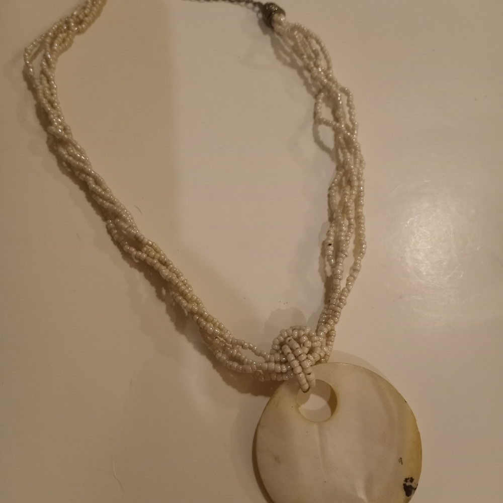 White beaded vintage circle pendant necklace